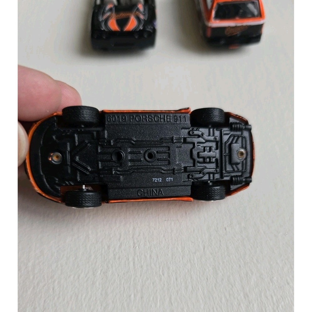 Baltimore Orioles Hot Wheels Cars Set Of 3 Suburban Corvette Porsche MLB Collect - Picture 4 of 12